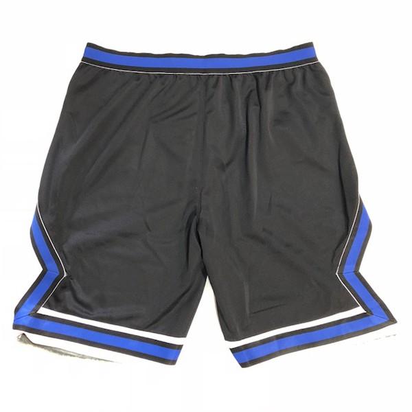 新品 MHRS ALL STAR HYBRID 迷彩 ショーツ サイズ XL 新品 MHRS ALL STAR HYBRID 迷彩 ショーツ サイズ XL