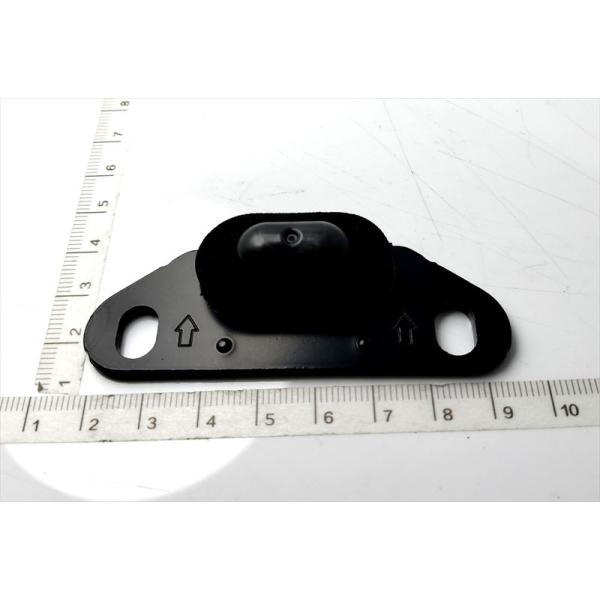 スライドドアダウンメールストッパのみ 69046-28020 エスティマ