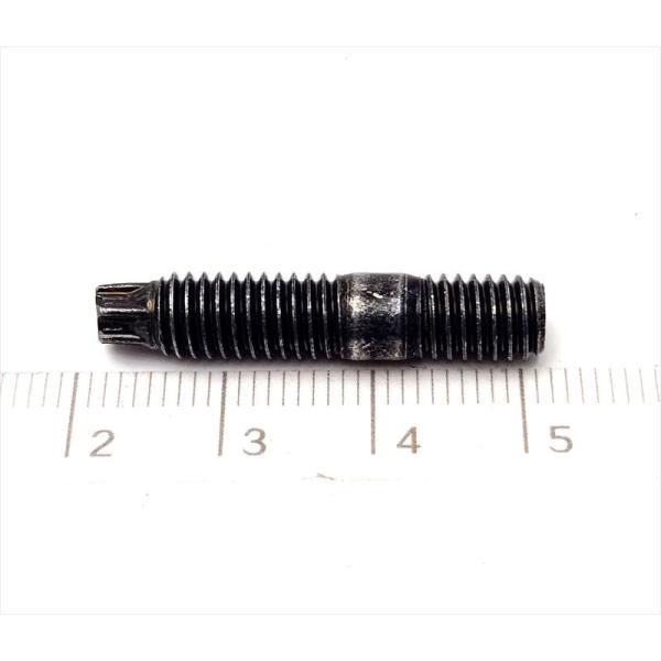 スタッドボルトのみ 90116-06048 チェイサー用 トヨタ純正部品