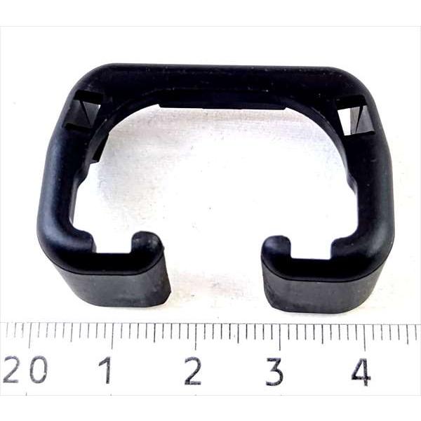21番のみ』 ジムニー用 カバー ロアレールエンド 86652-81A00 21番のみ』 ジムニー用 カバー ロアレールエンド 86652-81A00