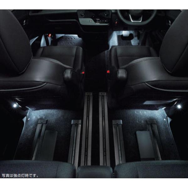 セレナ フットウェルランプ 日産純正部品 C28 FC28 GC28 GFC28 NC28