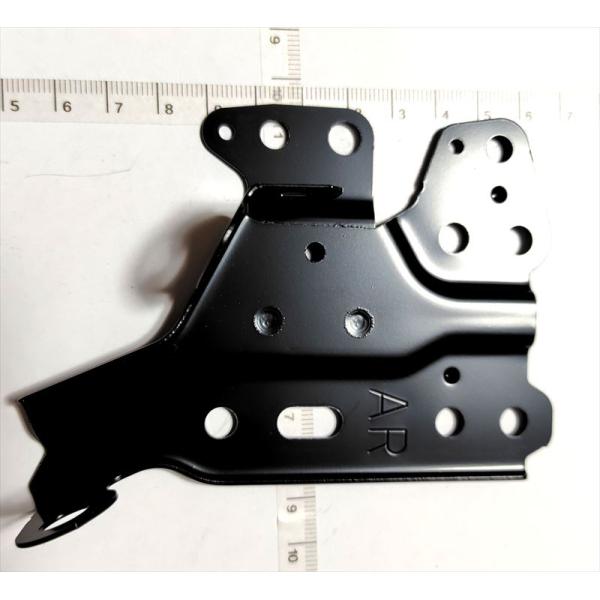 カローラスポーツ用 ラジオレシーバー ブラケットのみ 86211-12490 6AA