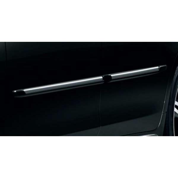 クラウンマジェスタ サイドプロテクションモール トヨタ純正部品