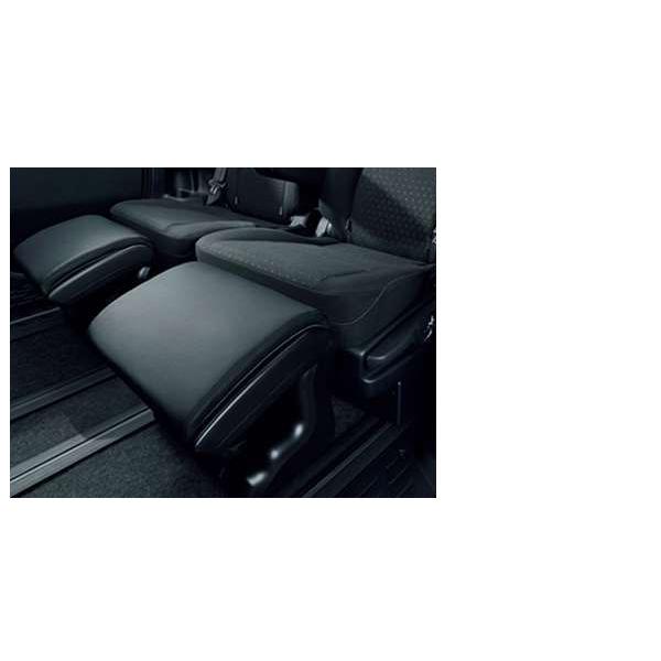 ヴォクシー オットマン（1個） トヨタ純正部品 ZWR80W ZWR80G ZRR80W