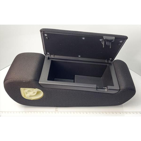 認定モデルハンド　美品　アームレスト2個付き 40番のみ』 スペーシア用 フロントライトのアームレスト一式のみ