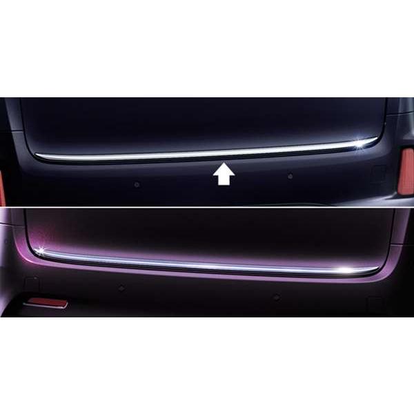 ヴェルファイア バックドアガーニッシュ（メッキ） トヨタ純正部品