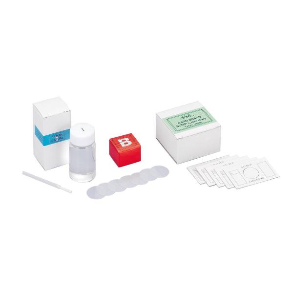 ●スンプ法の入門キットです。●スンププレパラート作りがすぐに行なえるセットです。●植物の気孔の観察、髪の毛のキューティクルの観察などに最適です。●作業時間も10〜20分と非常に短時間で観察プレパラートを作製することができます。●スンプ板セル...