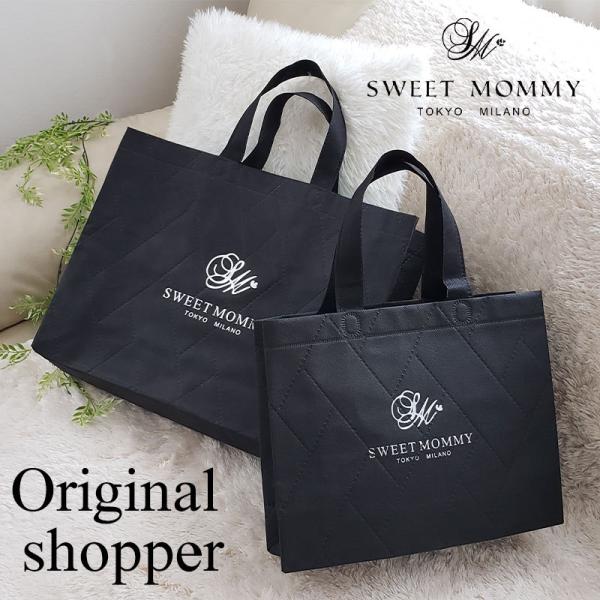 スウィートマミー代官山店での大人気のショッパーがご購入いただけるようになりました！・ギフトを直接手渡しに・お持ち帰り用に準備したい、さりげない心遣いギフトに華を添えるプラスαの特別感・シルバーの箔プリントにキルティング風の丈夫な素材を使用サ...