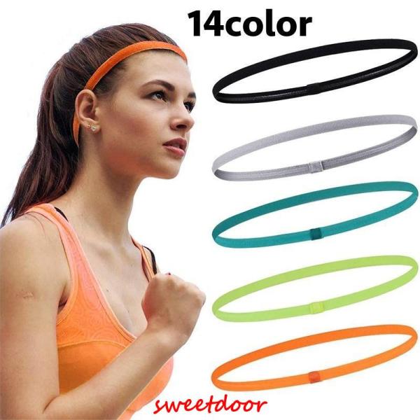 スポーツ用のヘッドバンドです。運動中の汗止めや髪留めとして大活躍♪内側には滑り止め付き◎【素材について】滑り止め：シリコン【カラーについて】生産ロットにより柄の出方や色の濃淡が異なる場合がございます。お使いのモニターや撮影時の光の加減などに...
