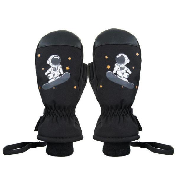 【素材・仕様】細かいツイル布、マイクロファイバー、シリコーン。ファッション性と保温性を兼ね備えた、通気性が高く、吸湿します。真冬の環境に適しています。【撥水加工】冬場に大活躍する使いやすい5本指手袋、雨や雪の日も安心の撥水加工です。【滑り止...