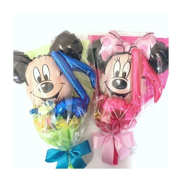 ミッキー＆ミニーがカワイイ発表会にピッタリなブーケです。音符のバルーンとキャンディも入ってます。結構ボリュームありますよ。サイズ　H46×W30棒付きミニキャンディ×5個