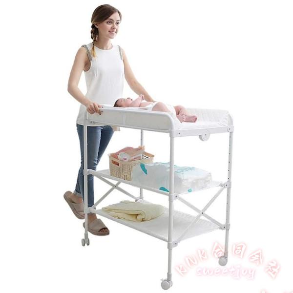 【ウエストを解放】：高さ調節可能な赤ちゃんのおむつ交換台は、親がおむつを交換したり、マッサージをしたり、赤ちゃんの着替えをしたりするのに適した位置を提供します。【安全・安定構造】：頑丈な耐久性と長持ちを実現する独自の鉄パイプ製おむつ交換台。...