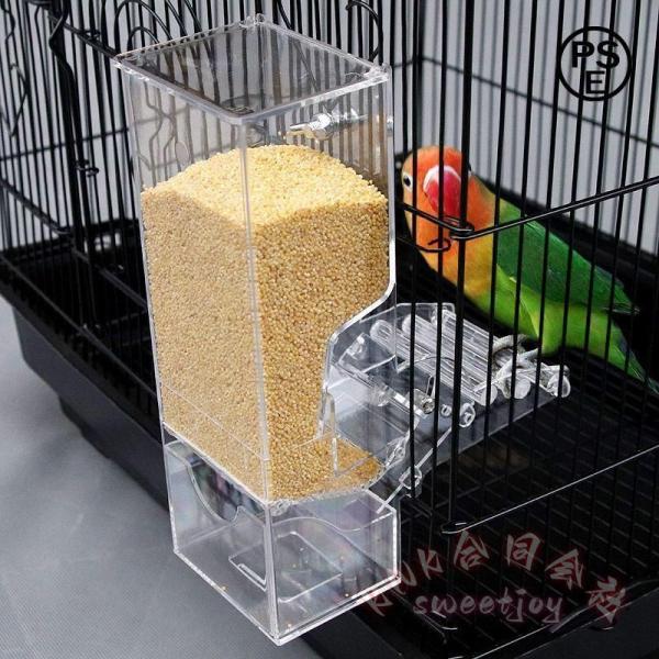 アクリル素材：鳥用フィーダーは3mm厚のアクリル製で、優れた品質と長寿命を実現しています。プッシュプル引き出しデザイン：食べ物を再利用させ、種子の飛散を防ぎます。小口給餌設計：鳥が食べたり投げたりするのを防ぎ、鳥の食鳥のカスタムデザインに従...