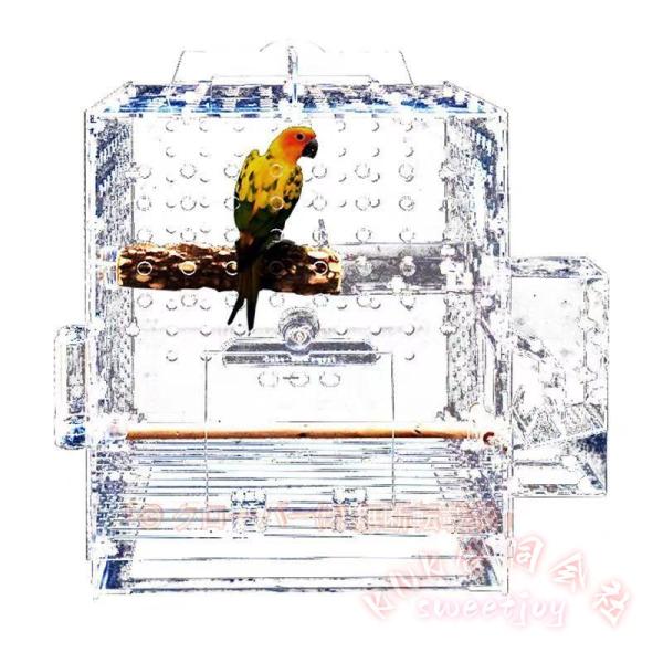 ??【新しいシンプルな鳥かご】：この創造的な新しい鳥かごは、独特の透明な外観を持ち、最高の表示とデザインの完全さを可能にします。内部空間が広く、スタンドバー* 1、食品容器* 1、水飲み器* 1などの付属品が揃っています。??【環境にやさし...