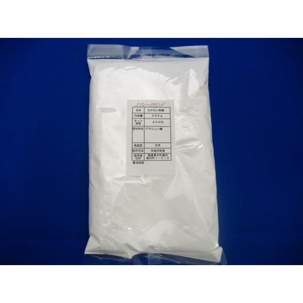 湿気に強くなかない（溶けにくい）粉糖です。トッピングにどうぞ。原材料:グラニュー糖【サトウキビ(タイ、豪州、南アフリカ他)、てん菜(北海道)】,コンスターチ【トウモロコシ(米国他)】,乳化剤【サトウキビ(タイ、キューバ、豪州他)、、てん菜(...