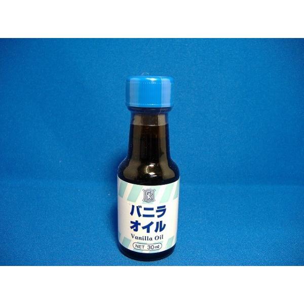 幅広く使用されているバニラ風味のエッセンスです。熱に強いので焼成しても風味が飛びません。焼き菓子に向いています。