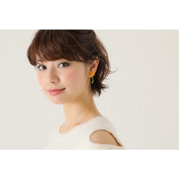 再販 イヤリング 金木犀 キンモクセイ アシンメトリー アシメ 葉っぱ 雫 オレンジ ガラスビーズ コロンと可愛い清潔感漂う Buyee Buyee Japanese Proxy Service Buy From Japan Bot Online