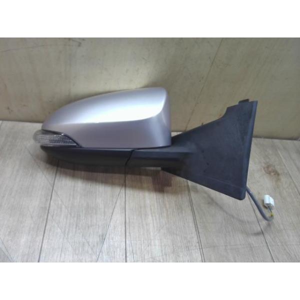 ヴィッツ DBA-KSP130 右サイドミラー 右ドアミラー F M
