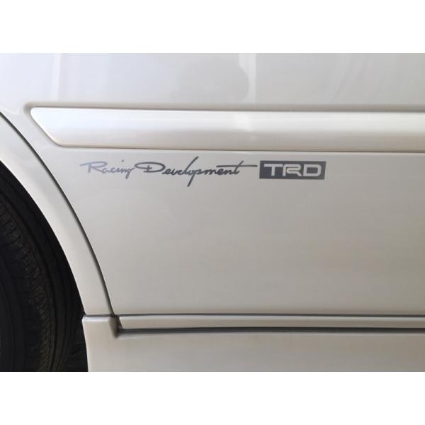【全国一律送料】TOYOTA純正品　TRD ステッカー　シルバー（小）08231-SP173
