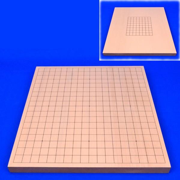 ■19路9路両用卓上囲碁盤の材質：　木製ハギ造り　新桂材(アガチス材)■19路9路両用卓上囲碁盤のサイズ：　横幅約42cm×奥行約45cm　厚み約1寸　19路9路両用卓上囲碁盤新桂1寸ハギは、表面が19路盤で裏面が9路盤の裏表使える囲碁盤で...