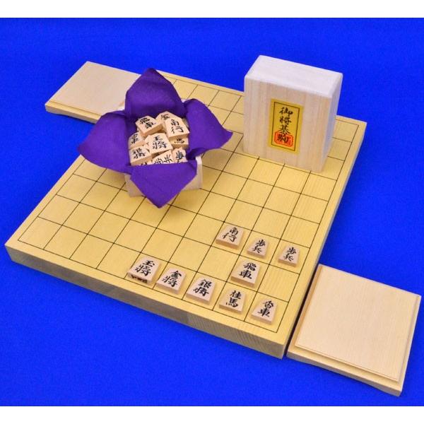 将棋セット 新かや1寸卓上将棋盤セット(将棋駒黄楊錦旗彫駒 将棋セット 新かや1寸卓上将棋盤セット(将棋駒黄楊錦旗彫駒