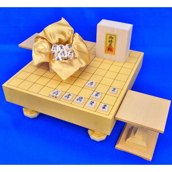 将棋セット 新かや2寸一枚板足付将棋盤セット(木製将棋駒白椿上彫駒