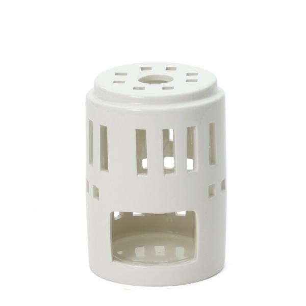 【ギフト 結婚祝い プレゼント 贈り物 お返し オシャレ:食器日和】長い北欧の冬をこころ穏やかに過ごすために作られたキャンドルホルダーは、ひとつひとつが職人による手づくりです。手作りのぬくもりとキャンドルの灯りが、癒しの時間を演出します。材...