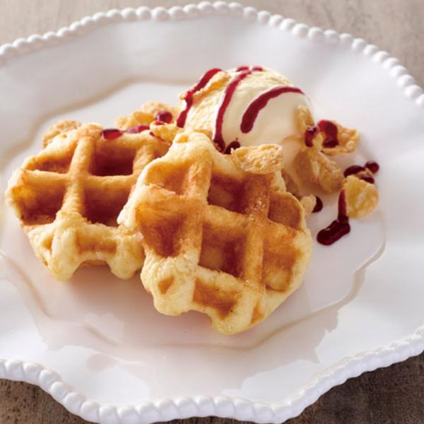 ほんのり甘いベルギーワッフルの生地にパールシュガーを入れて焼き上げました。解凍後、オーブントースターで1-2分焼いていただくと外側がカリッとします。■原材料：小麦粉（国内製造）、マーガリン、砂糖、加糖卵黄、 水あめ、液全卵、イースト、アーモ...