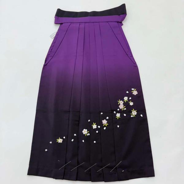 袴 S size 紐下丈87.5cm 行灯袴 卒業袴 女性用袴  ぼかし 刺繍 エンジ 紫 中古 4701 袴 S size 紐下丈87.5cm 行灯袴 卒業袴 女性用袴 ぼかし 刺繍 エンジ
