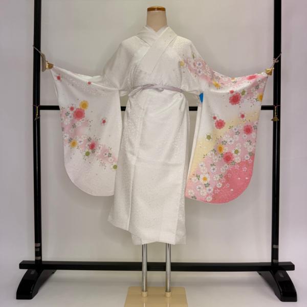二尺袖 単品 卒業式着物 白 裄69cm Lサイズ  袴用着物 化繊 中古 5838