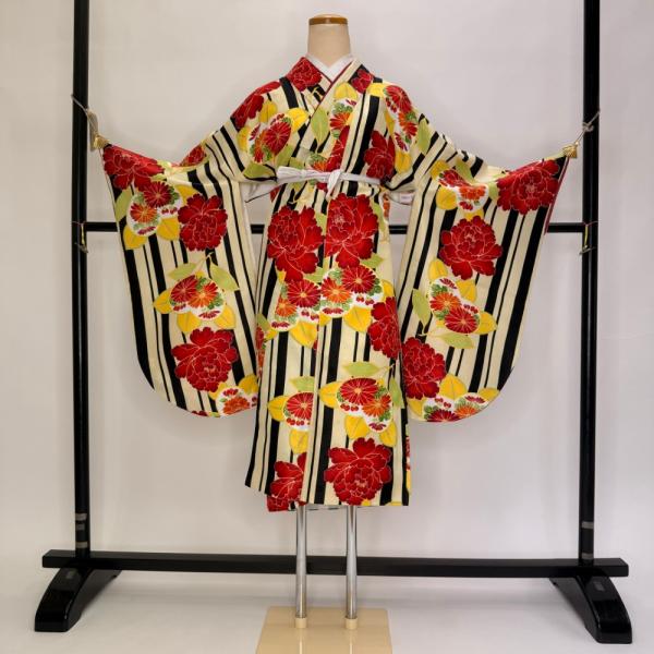 二尺袖 単品 卒業式着物 クリーム 裄68cm Lサイズ  袴用着物 化繊 中古 5852