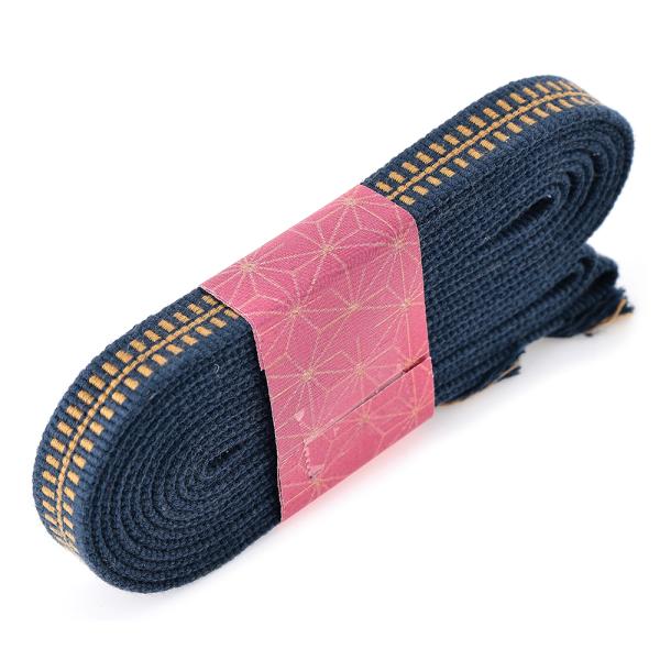 刀剣（真剣・居合刀）用の下緒です。 国内産の高級 真田紐 袋織り 木綿製 4分約 12ｍｍを 1本1本手作りで作っております。・幅は約12mm、厚みは約1.65mmです。 ・厚みはシックネスゲージで計っております。 ・真田紐は手作りですので...