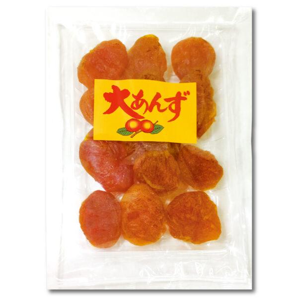 デザートのトッピングや料理のアクセントにも！水で戻すとジューシーなコンポート風になります。内容量： 180ｇ原材料： 杏（中国）、砂糖、デキストリン、はちみつ/酸味料、漂白剤（次亜硫酸Na）栄養成分（カロリー）： （100ｇあたり）337c...