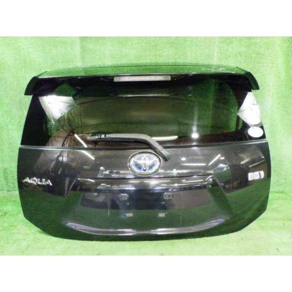 アクア DAA-NHP10 バックドア/リアゲート G 209 アサヒ M2L2 67005  