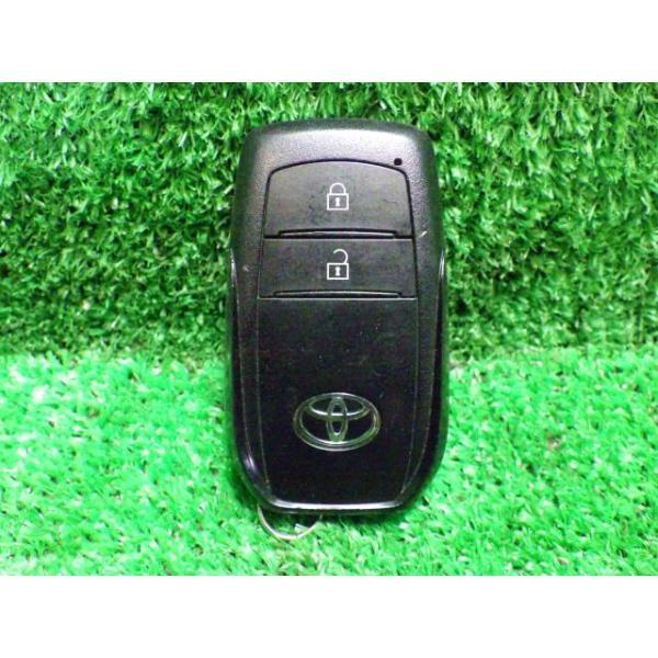 トヨタ（TOYOTA） ヤリス MXPA15 キーレスリモコン・リモコンキー X