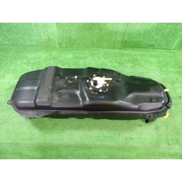 NV100クリッパー DR17V フューエルタンク・燃料タンク DX GL セーフティパッケージ 4WD 17201-4A01B Z2S 日産（NISSAN） NV100クリッパー DR17V フューエルタンク・燃料タンク