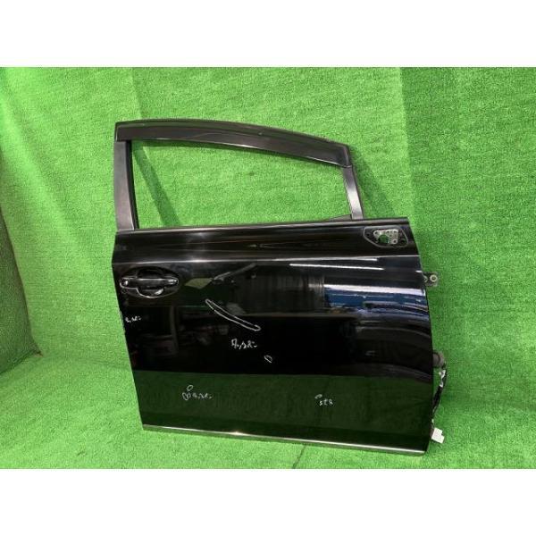 プリウスα ZVW41W 右フロントドア S Lセレクション 5人 アサヒ M2H3 67001-47110 202 トヨタ（TOYOTA） プリウスα ZVW41W 右フロントドア S Lセレクション 5