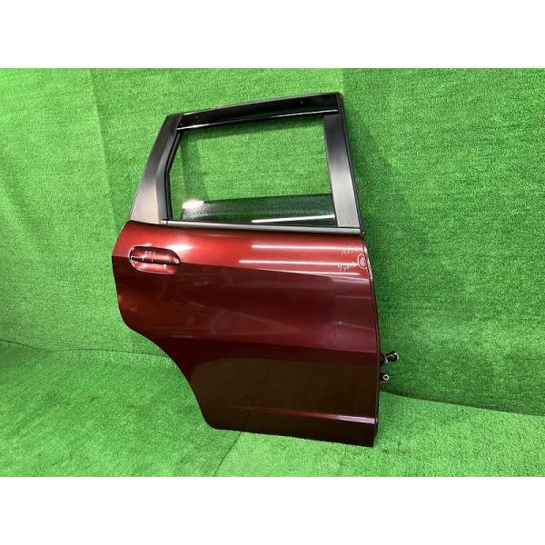 フィットシャトル GP2 右リアドア ハイブリッド スマートセレクション アサヒ M2L3 67510-TF2-J00ZZ R543P ホンダ（HONDA） フィットシャトル GP2 右リアドア ハイブリッド