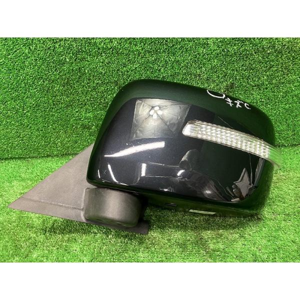 スズキ SUZUKI パレット MK21S 左フロント ドアトリム スズキ☆パレット MK21S 左フロントドア パールホワイト／Z7T 【個人