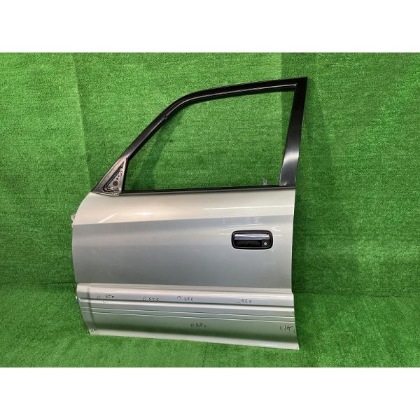 ランドクルーザープラド RZJ95W 左フロントドア ロングワイド TX 5人 ニホンイタ M4B8 67002-60402 K73 トヨタ（TOYOTA） ランドクルーザープラド RZJ95W 左フロントドア