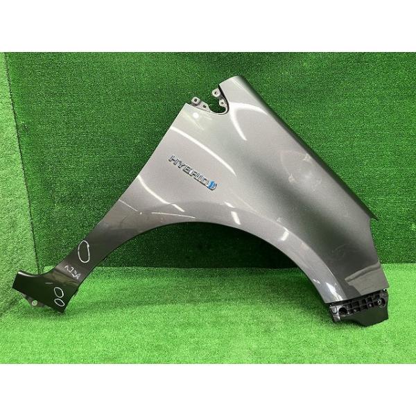 アクア NHP10 右フロントフェンダー S 53811-52310 1F7 トヨタ（TOYOTA） アクア NHP10 右フロントフェンダー G 53811-52310