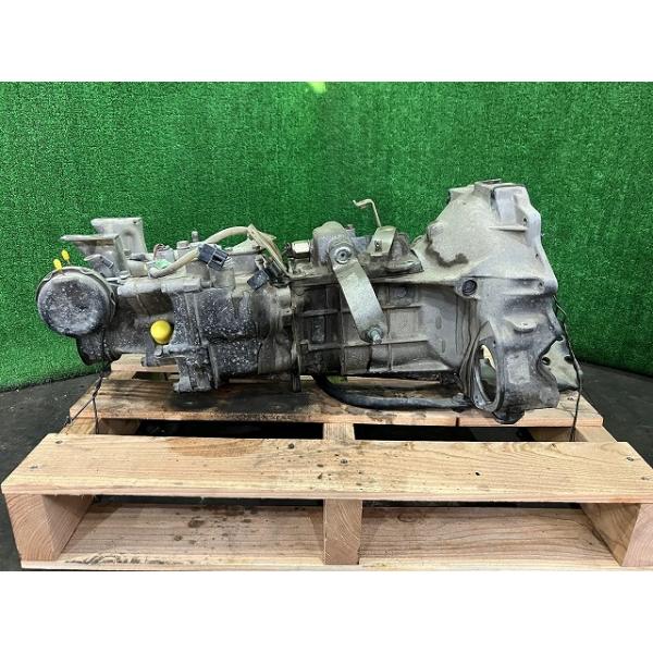 ダイハツ（DAIHATSU） ハイゼット S83P マニュアルミッション・MT