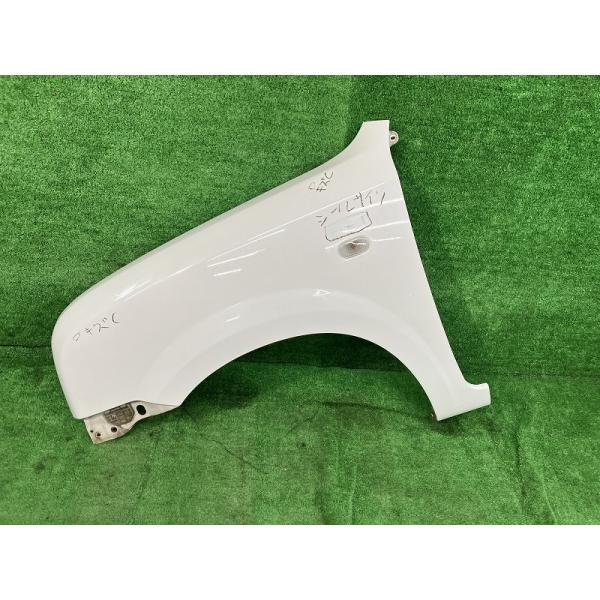 スズキ（SUZUKI） ラパン HE21S 左フロントフェンダー SS 57711-75H01