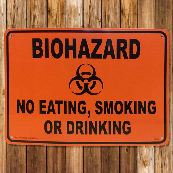�v���X�`�b�N�T�C���{�[�h �o�C�I�n�U�[�h BIOHAZARD CA-42 �j�O�C���e���A ���b�Z�[�W �A�����J���G��