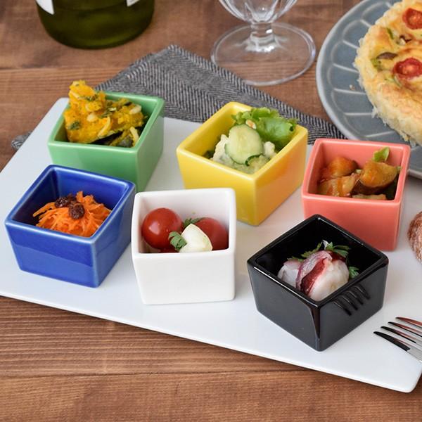カラフル角小付 6cm 和食器鉢 小鉢 小皿 ボウル 珍味入れ 薬味入れ 調味料入れ ディップ入れ カラフル スクエア スパイスボウル おつまみ カラフルな食器 Kn 006 テーブルウェア イースト 通販 Yahoo ショッピング