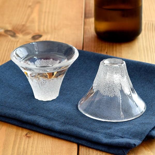 ガラス製 ぐい呑 富士山 60ccグラス ガラス ガラス食器 お猪口 おちょこ 冷酒 冷酒杯 盃 日本酒 富士山 富士 おもてなし 来客 贈り物 ギフト 和食器 Ni007sh060 テーブルウェア イースト 通販 Yahoo ショッピング