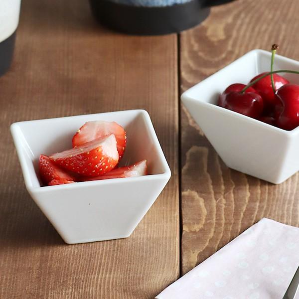 スクエアプチボウル 角小鉢 ホワイト アウトレット 白い食器 激安 スクエア ホワイト カフェの器 おしゃれな器 おうちごはん おもてなし Nk H1 4005 0 テーブルウェア イースト 通販 Yahoo ショッピング