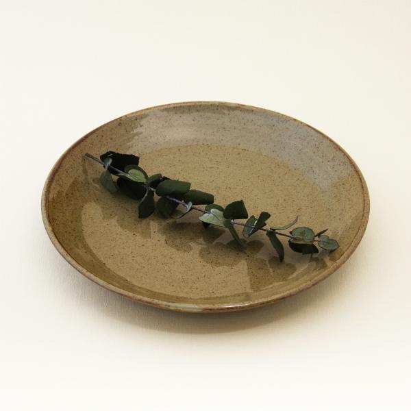 常陸窯いそべ陶苑 プレート Φ24 灰釉（RF） 笠間焼 Kasama Pottery