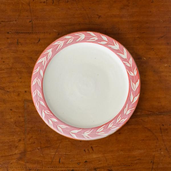 山内卓夫 リム皿 4.5寸 リーフ柄 ピンク 信楽焼 滋賀県産 和食器 陶器