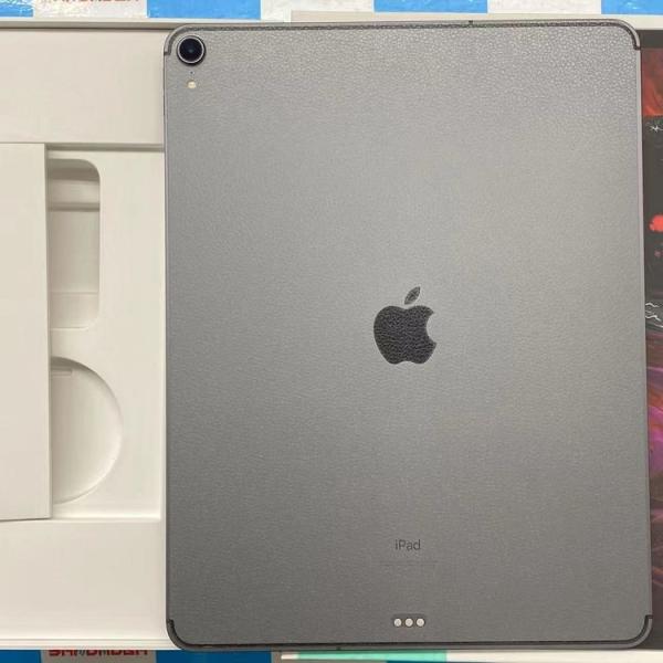 iPad Pro 12.9インチ 第3世代 Wi-Fi+Cellular モデル 512GB スペー